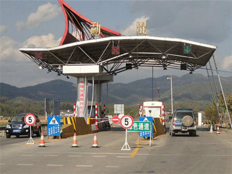 二连浩特收费站网架